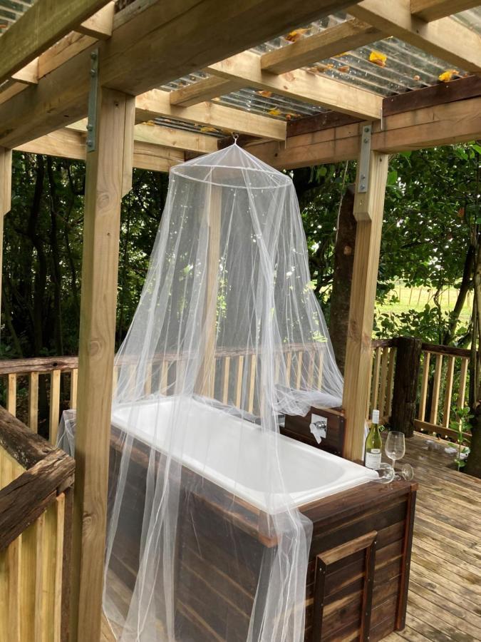 The Treehut Villa Ohauiti ภายนอก รูปภาพ